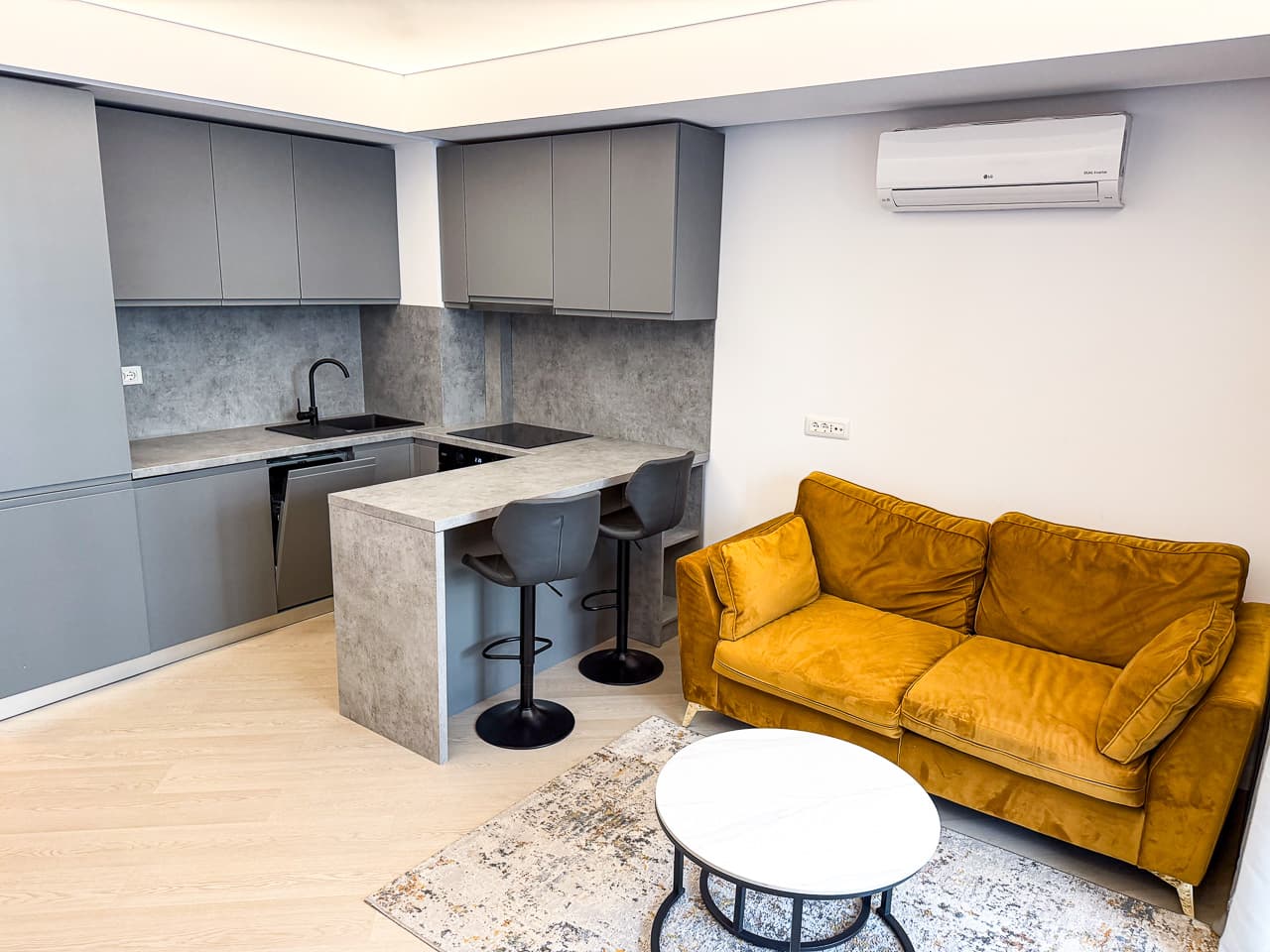 Apartament 2 Camere Cortina North - Etaj 6 - Apartament de închiriat în Pipera, București